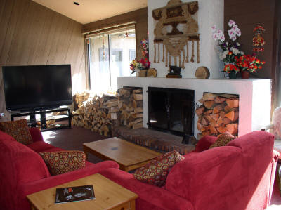 Fireside Lounge